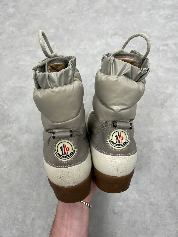 Moncler White & Grey Leather Puffer Boots bHEhpFU 4