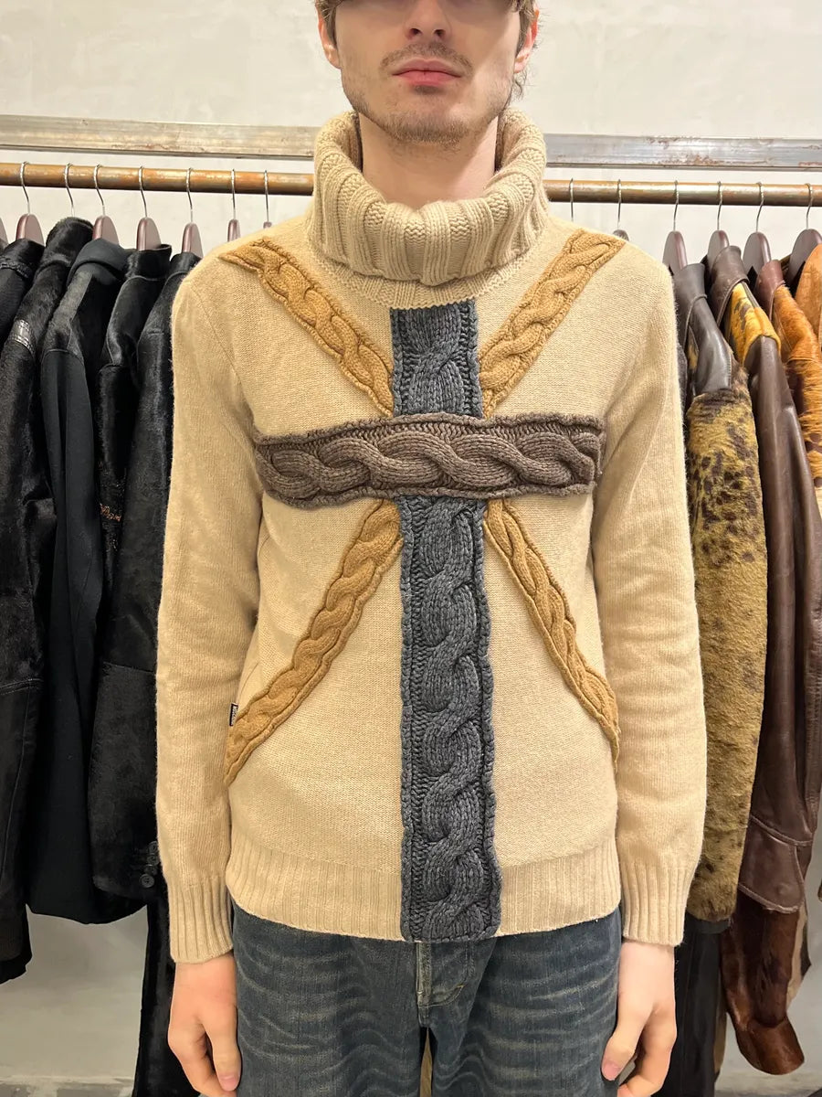 Moschino Beige Crosses Turtleneck Sweater GgkeVZZ 1