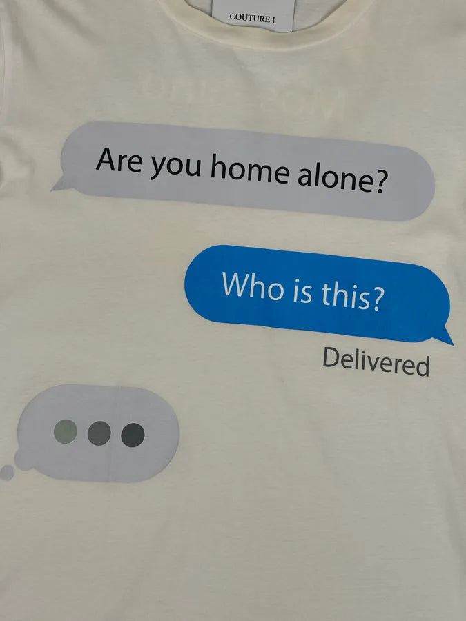 Moschino Cream Home Alone Text Graphic T-Shirt DxEwVCe 4