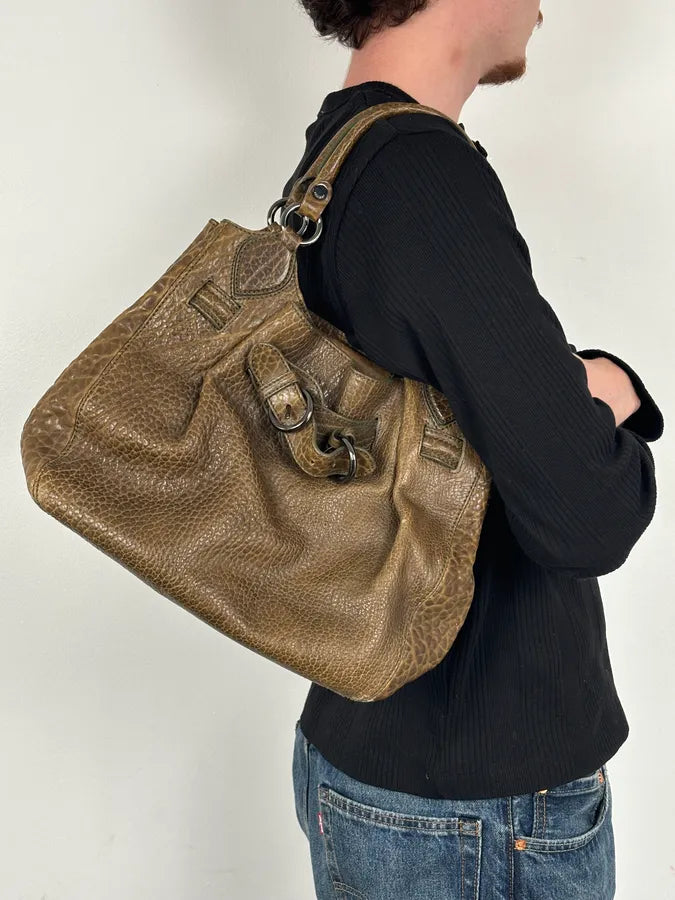 2000s Moschino Brown Leather Shoulder Bag gqTjMrU 2