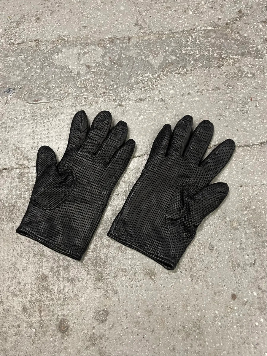 Moschino Red Hearts Black Leather Gloves (OS) 2