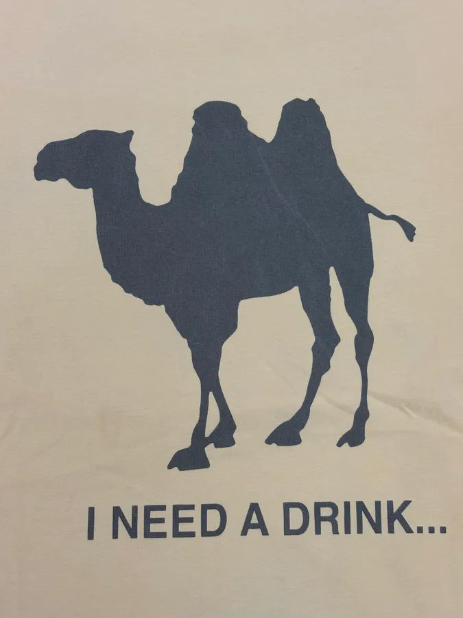 Moschino Yellow Camel I Need A Drink T-Shirt ajbLEii 6