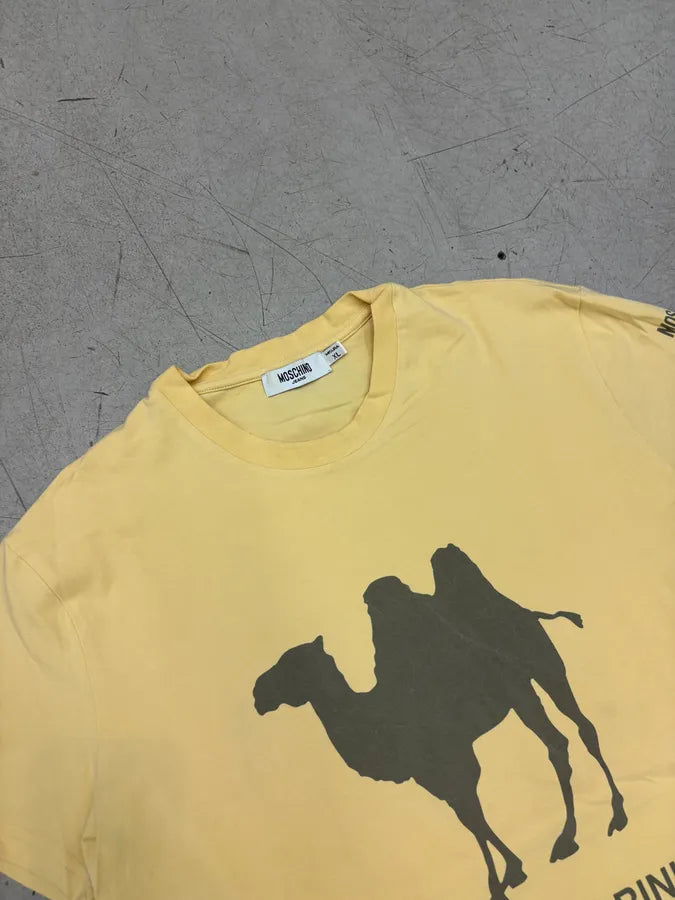 Moschino Yellow Camel I Need A Drink T-Shirt ajbLEii 4