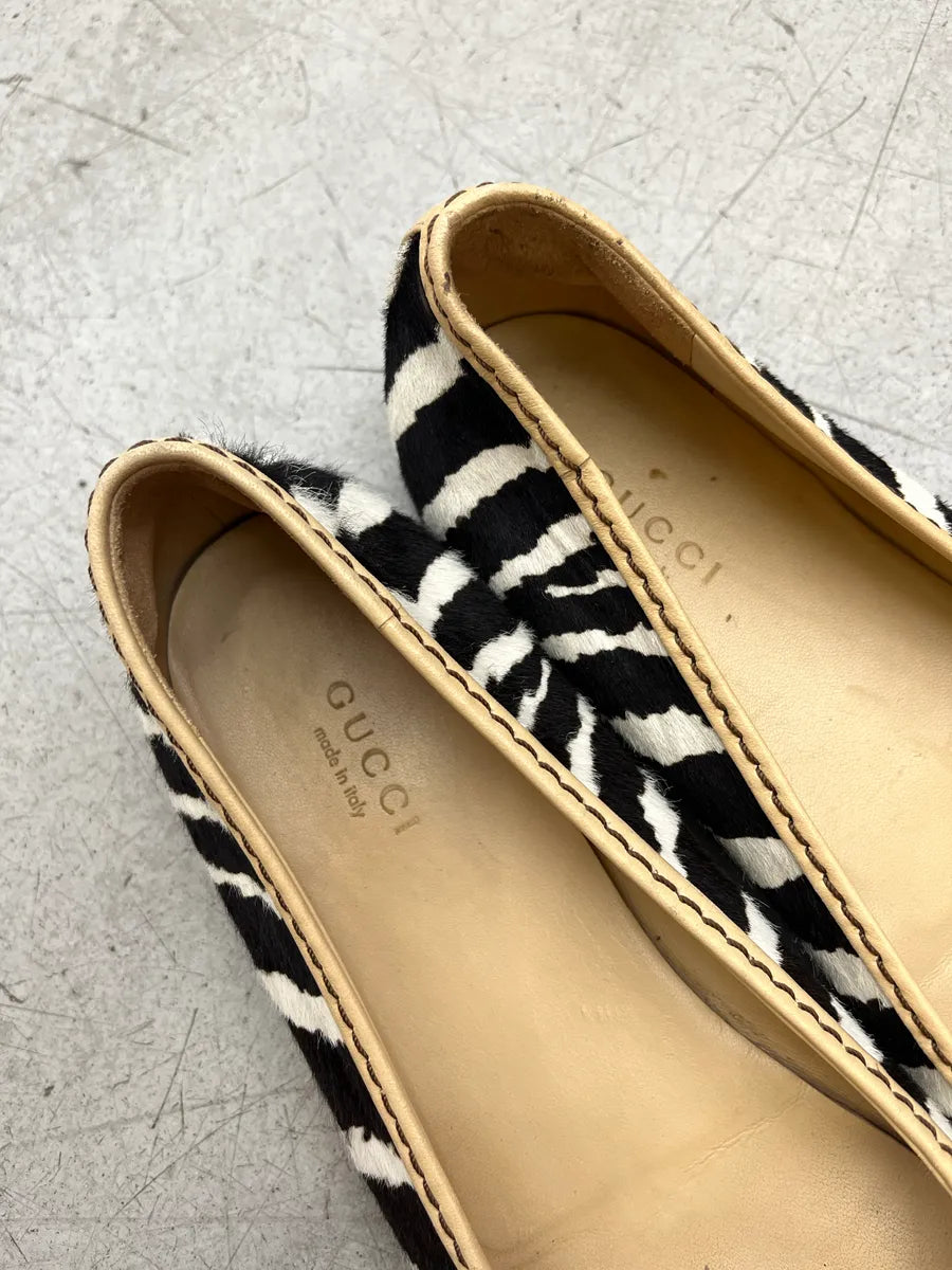 2010s Gucci Black Zebra Pony Hair Bamboo Bow Flats by Frida Giannini nrDzEQBX 9