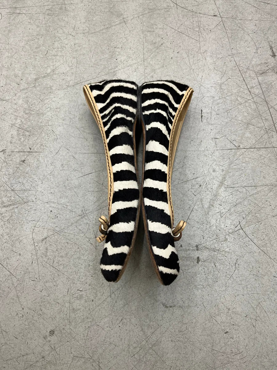 2010s Gucci Black Zebra Pony Hair Bamboo Bow Flats by Frida Giannini nrDzEQBX 3