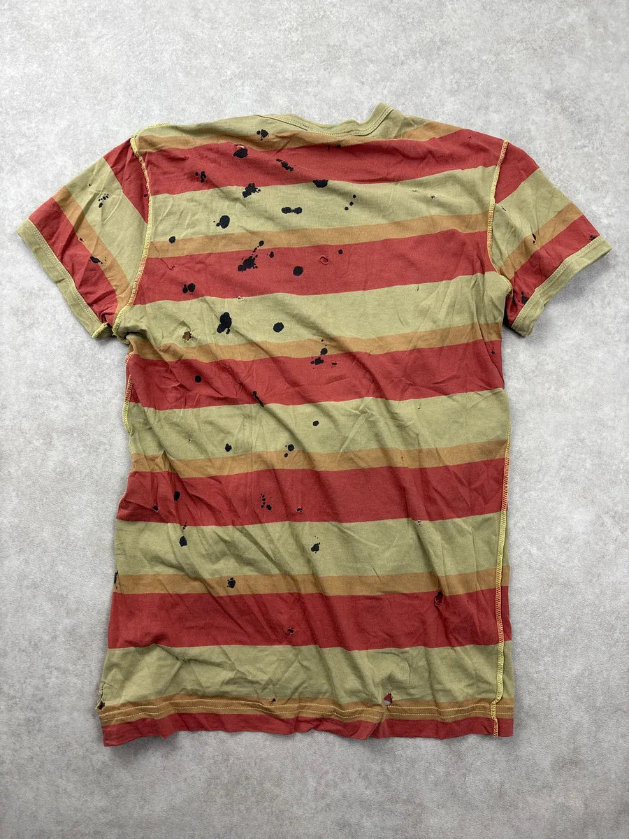 2000s Dolce & Gabbana Khaki & Red Stripe Paint Splatter Distressed T-Shirt oXPOUvjP 5