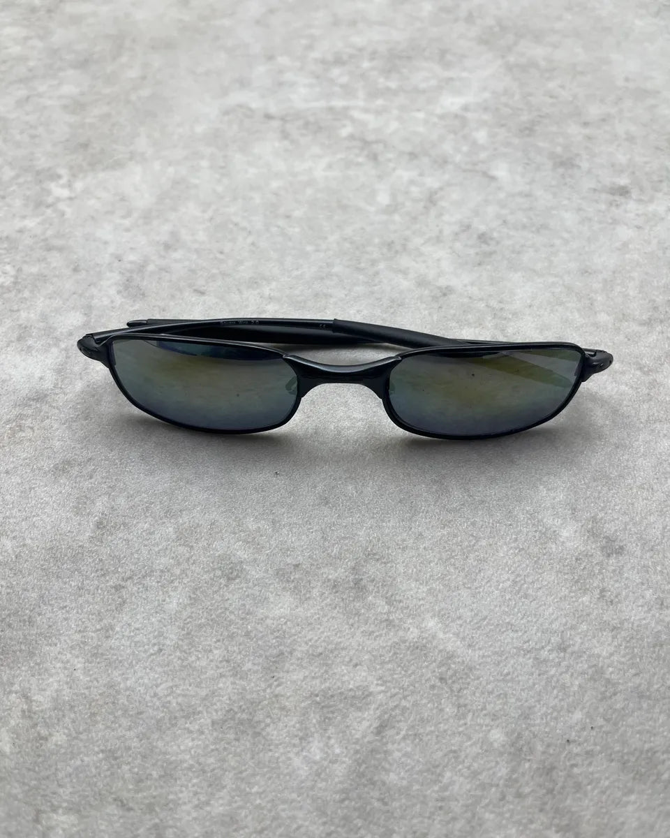 Oakley Square Wire 2.0. Black Sunglasses UxbzipX 4