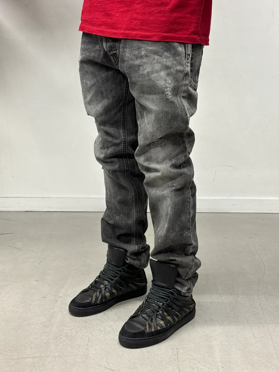 FW2014 Cavalli Black Faded Distressed Jeans obxusgBA 1