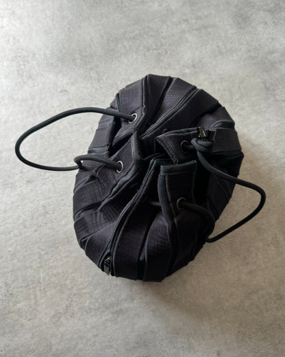 AW2022 Issey Miyake Black Pleats Tote Bag (OS) - 4