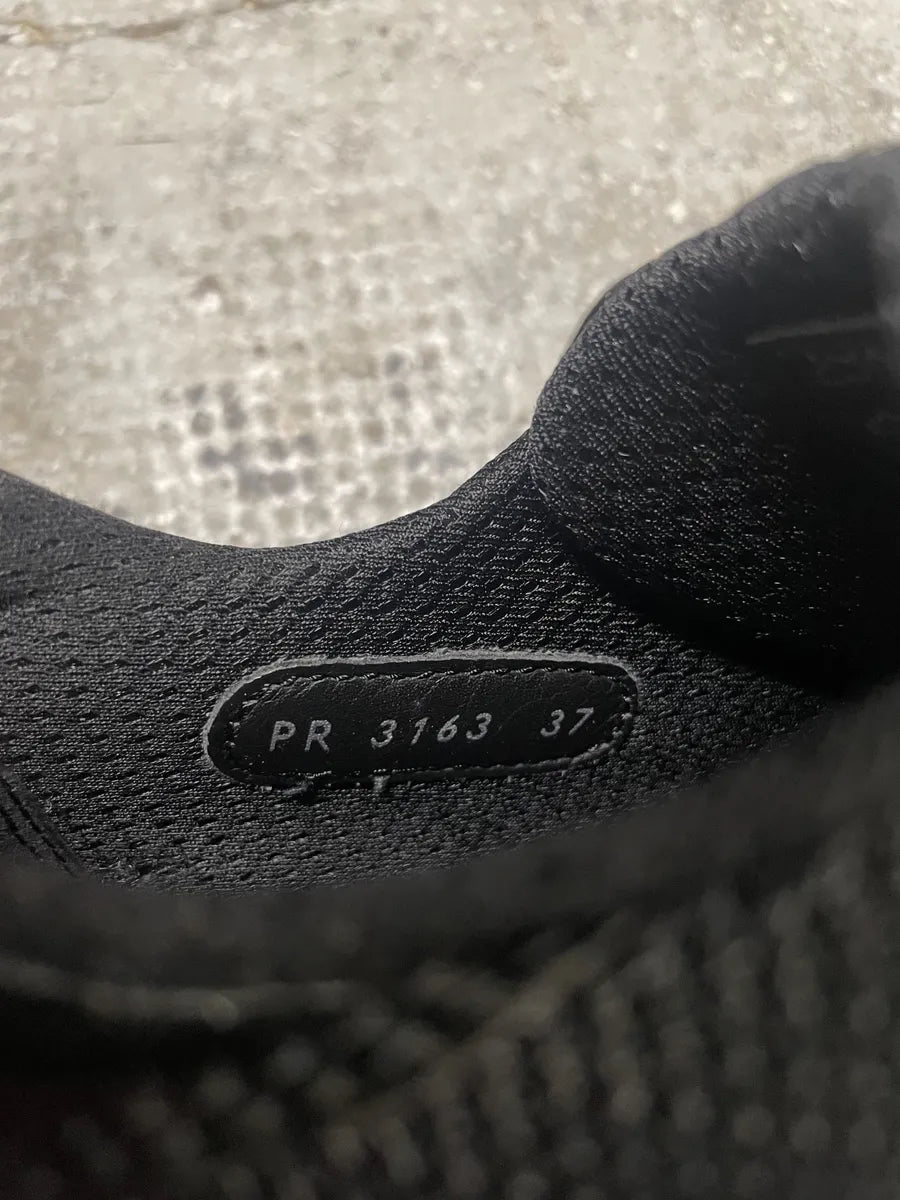 Prada Americas Cup Black Satin Shoes (38.5eu/us6) yLijgCO 8