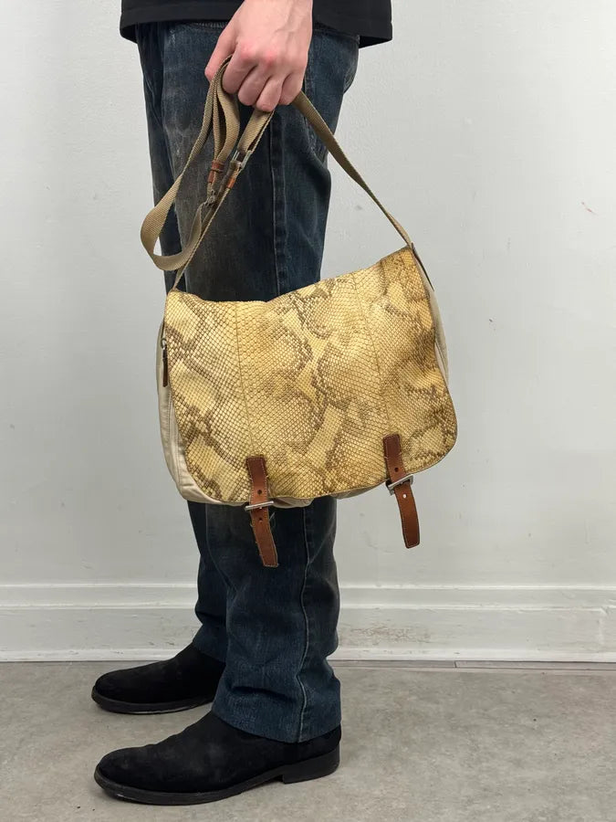 2000s Prada Beige Python Leather Messenger Bag  tAYAhmk 2
