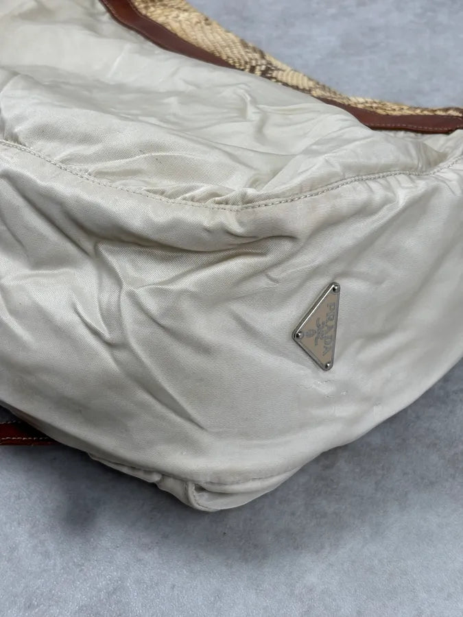 2000s Prada Beige Python Leather Messenger Bag  tAYAhmk 8