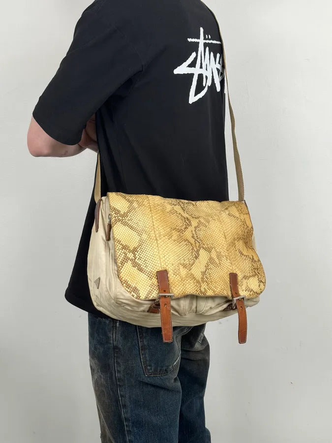 2000s Prada Beige Python Leather Messenger Bag  tAYAhmk 1