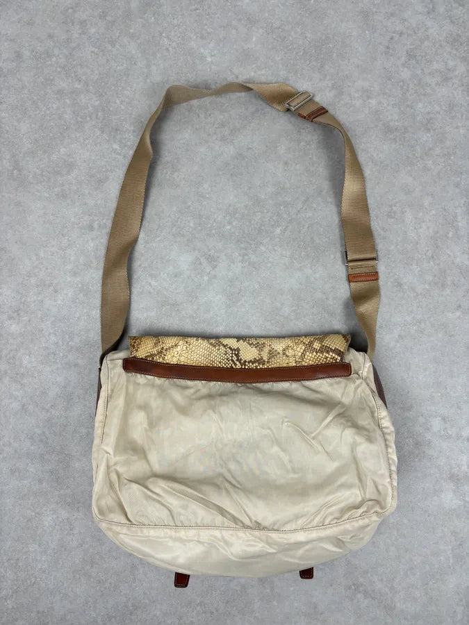 2000s Prada Beige Python Leather Messenger Bag  tAYAhmk 6