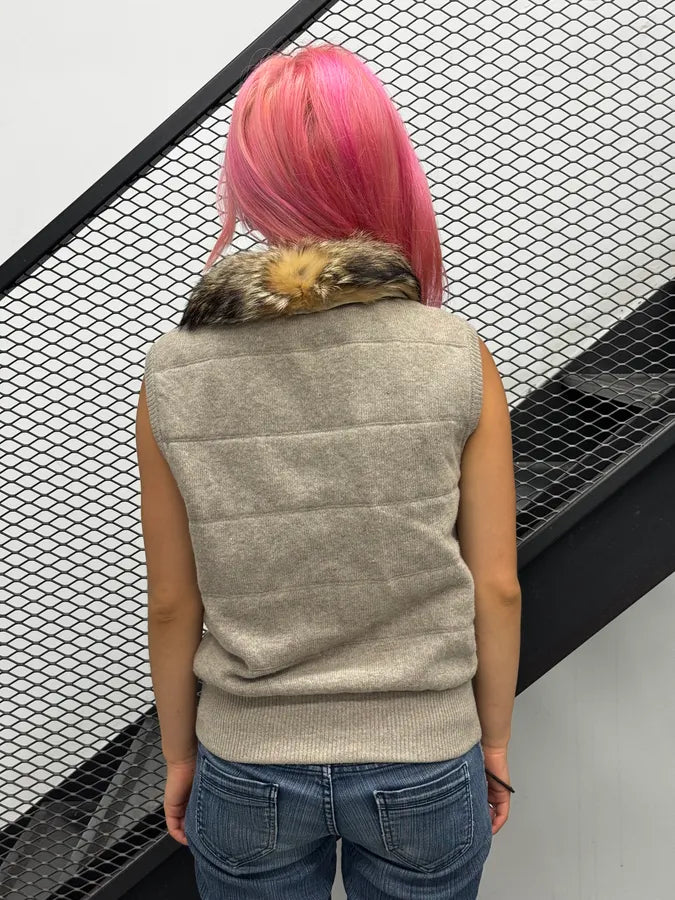 2000s Prada Beige Wool Fur-Collar Vest FFwJuNG 1