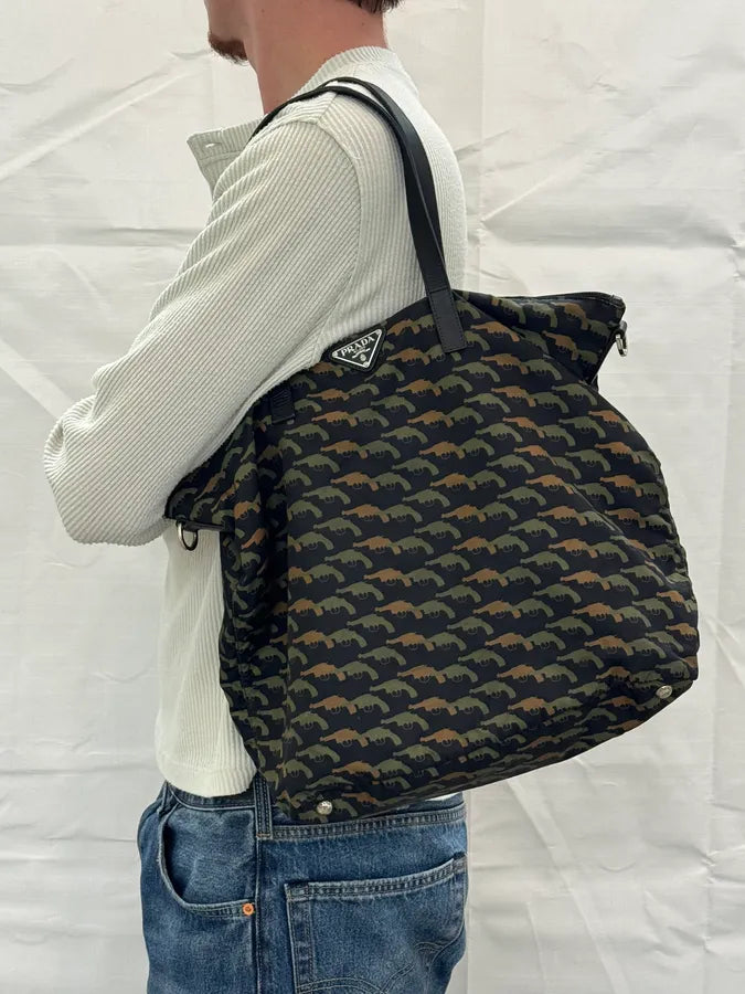 AW2014 Prada Black & Green Guns Tessuto Nylon Handle Bag uZBKJna 3