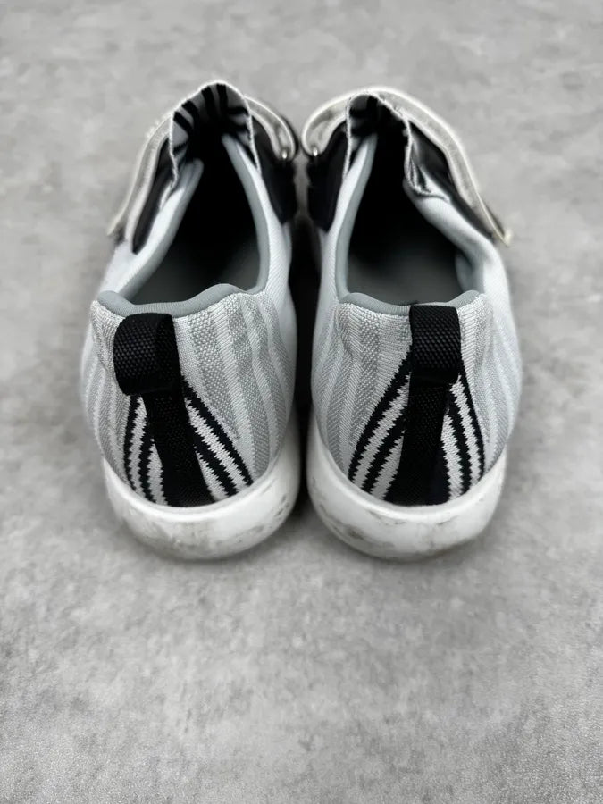 Prada Black & White Cloudbust Sneakers  VAMHbGu 4