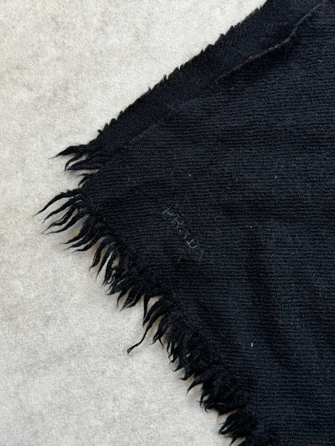 AW2004 Prada Black Classic Wool Scarf TZyfYRh 7