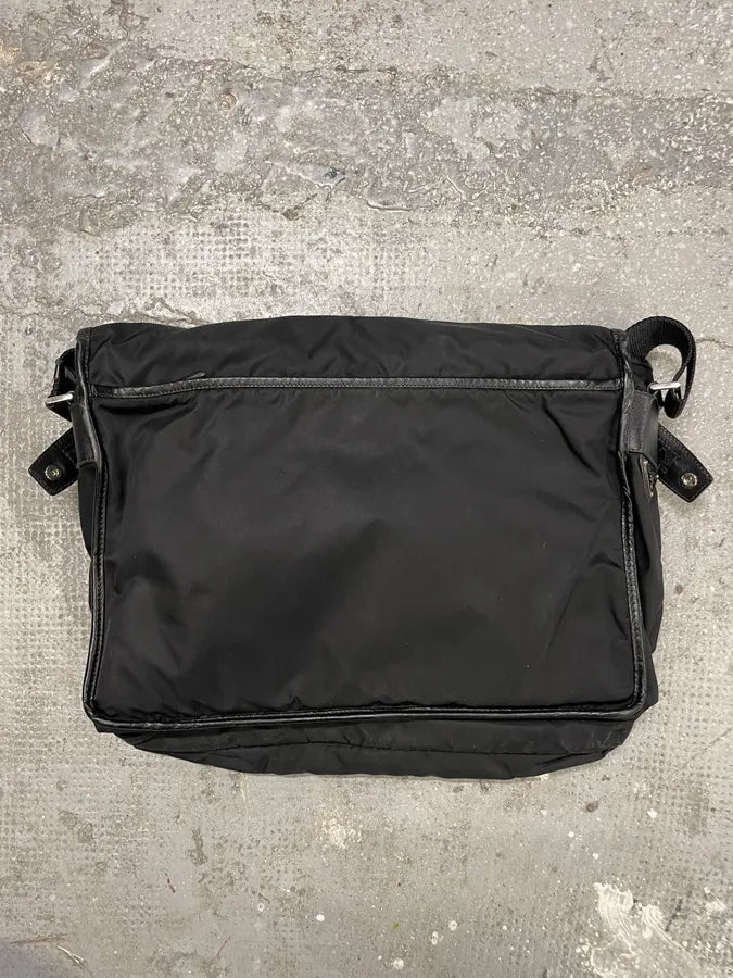 Prada Black Computer Shoulder Bag (OS) 6