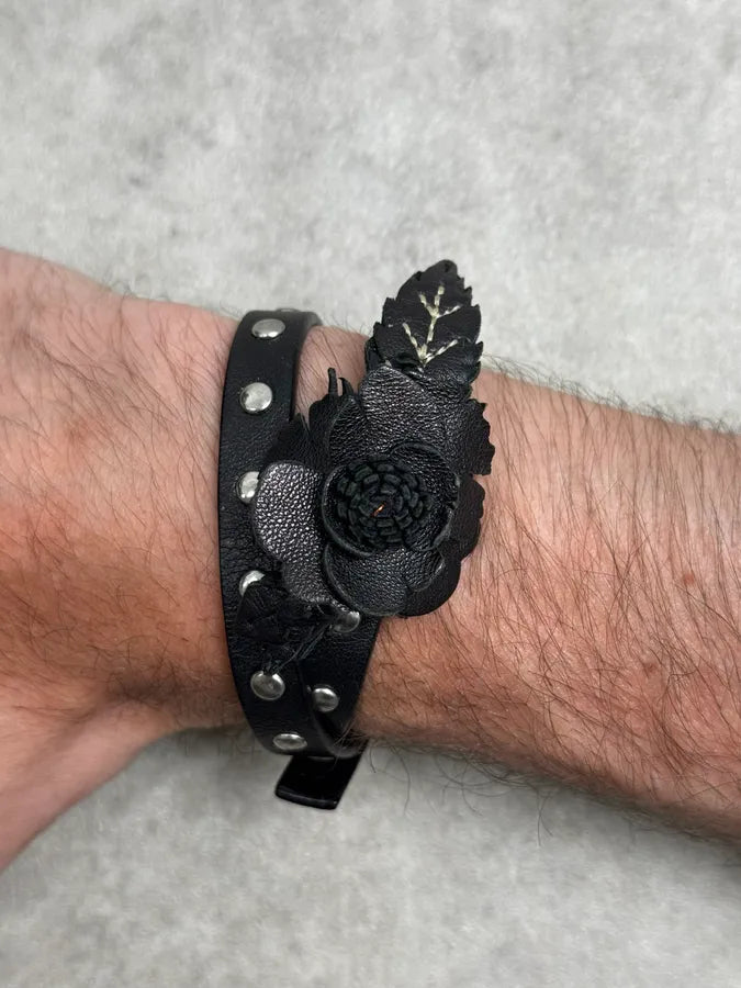 Prada Black Floral Studded Leather Bracelet NijnxsS 2