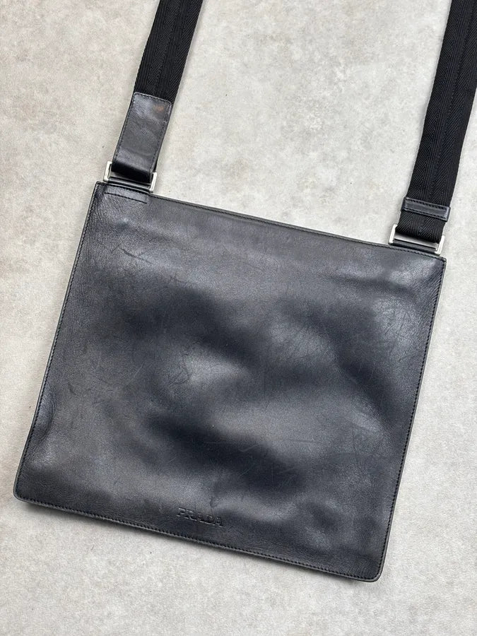 2000s Prada Black Leather Crossbody Bag uqGZEZB 3