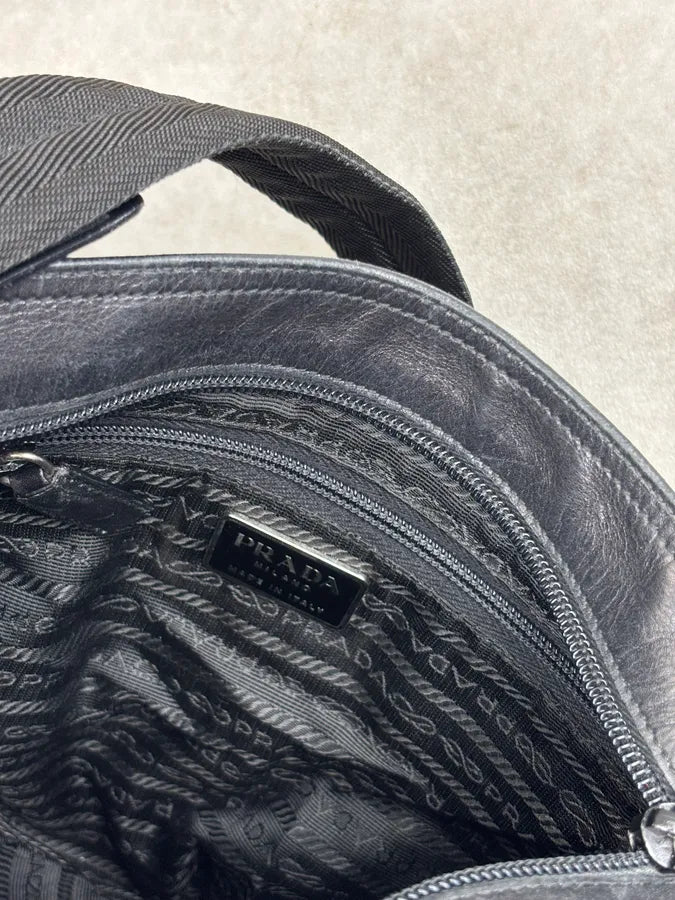 2000s Prada Black Leather Crossbody Bag uqGZEZB 8