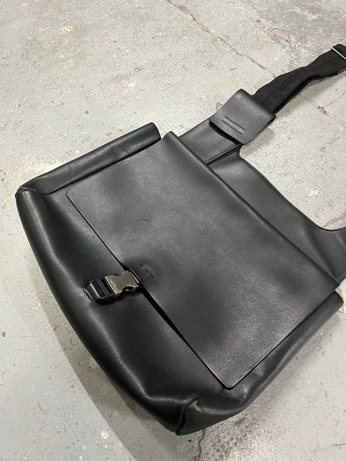 Prada Black Leather Crossbody Shoulder Bag (OS) noiFwYa 1