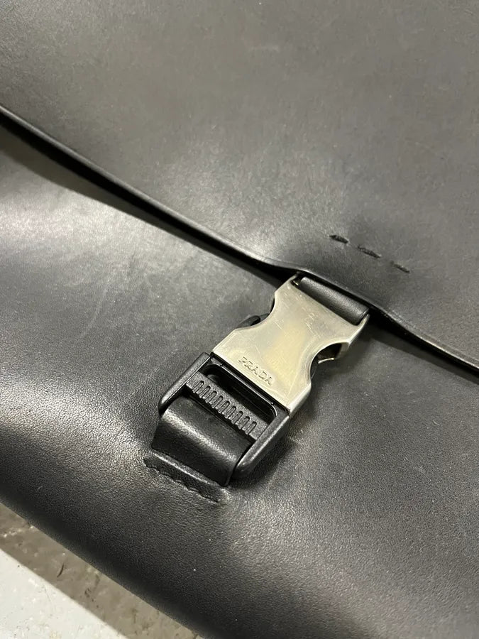 Prada Black Leather Crossbody Shoulder Bag (OS) noiFwYa 6