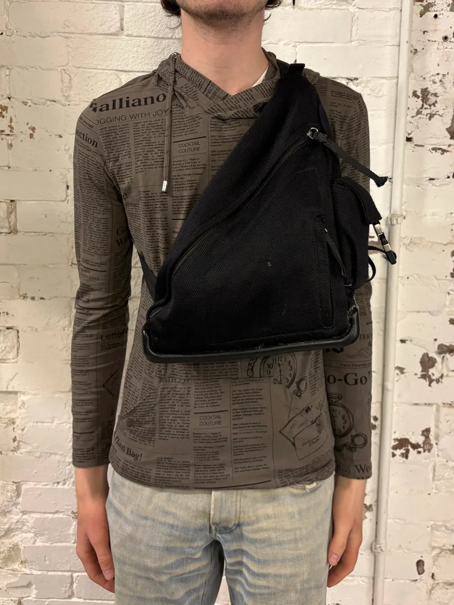 AW1999 Prada Black Nylon Americans Cup Crossbody Bag FyNZrAe 4