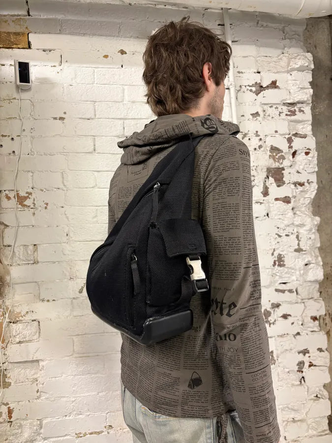 AW1999 Prada Black Nylon Americans Cup Crossbody Bag FyNZrAe 1