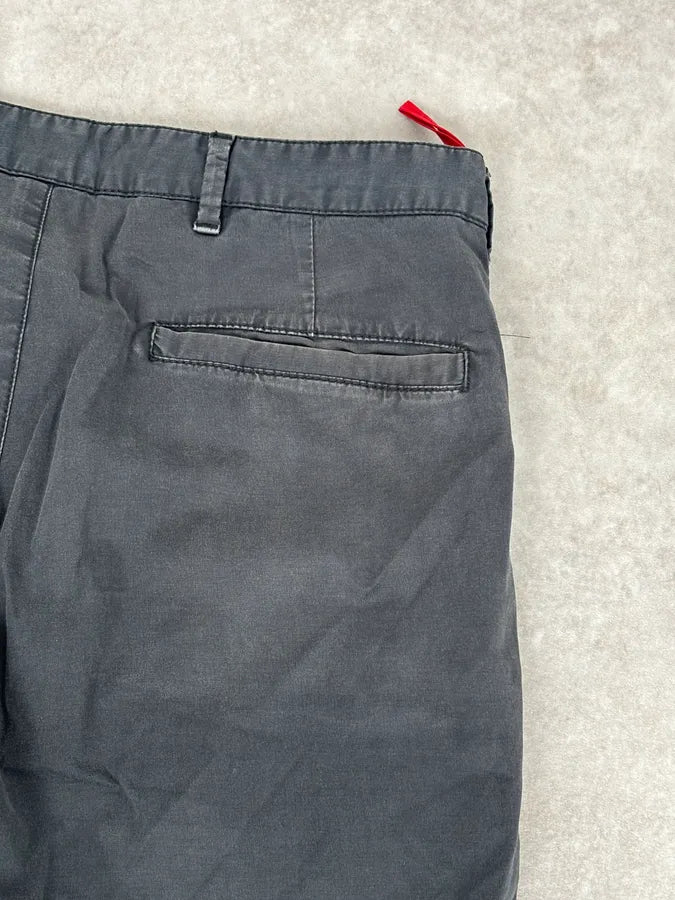 2000s Prada Black Nylon Cargo Pants with Zip-Off Leg Openings uyhRvoZ 7