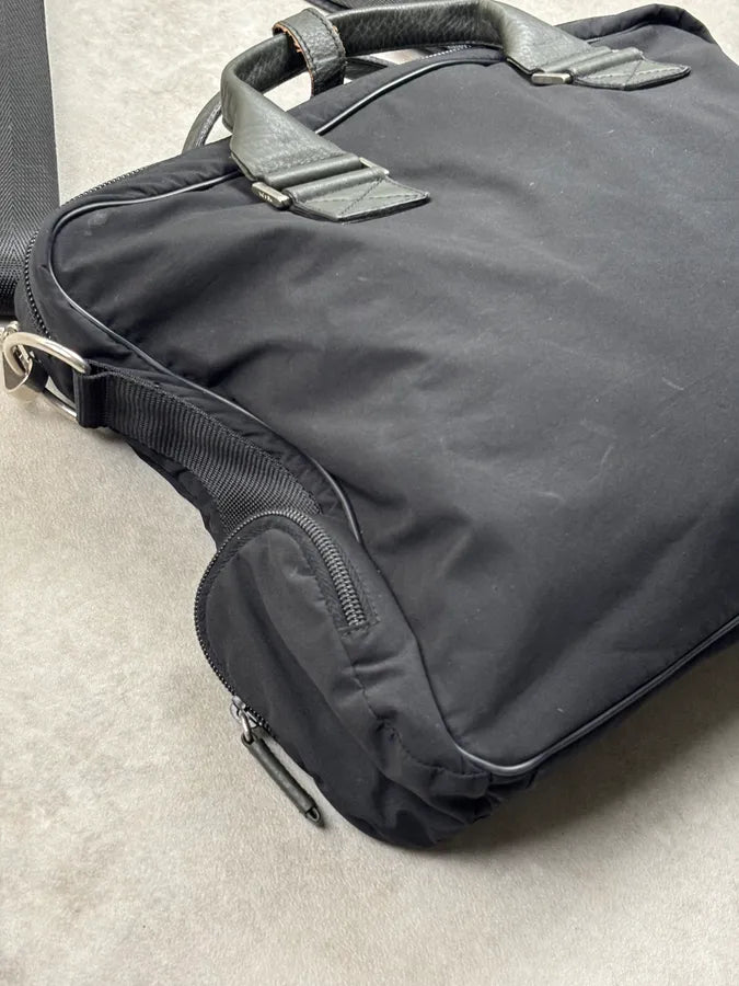 2000s Prada Black Nylon Laptop Handle Bag PdCPDcn 10