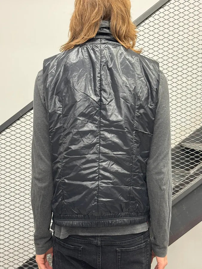 AW2010 Prada Black Nylon Linea Rossa Quilted Puffer Vest rzYXDlR 2