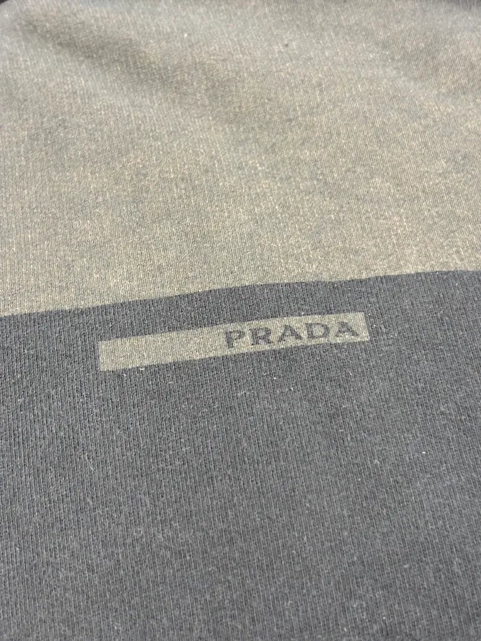 2000s Prada Black & Grey Nylon Zip-Up Sweater tmcnMrv 7