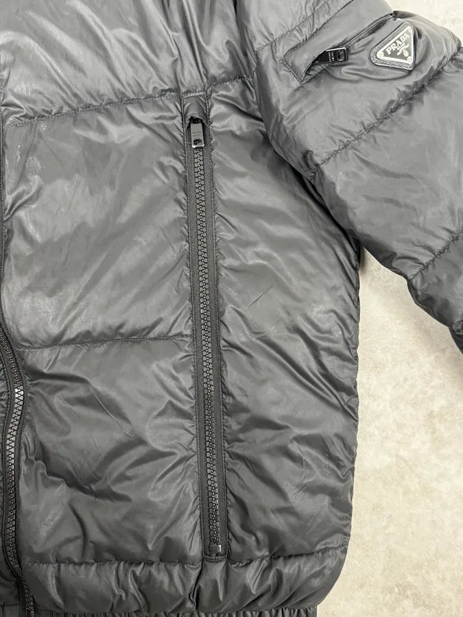 2010s Prada Dark Grey Puffer Jacket pdvGHrp 7