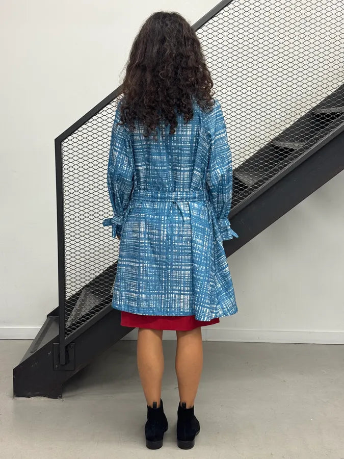 AW2010 Prada Blue White Geometric Light Long Rain Coat zHHigvi 1