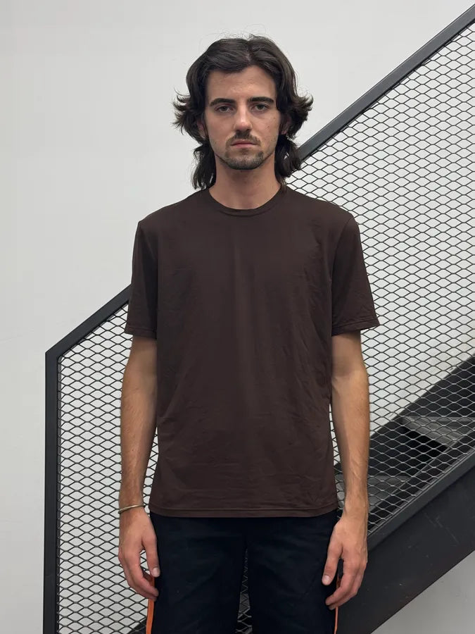 SS2003 Prada Brown Back Zip Logo-Patch T-Shirt aRjSAlO 1