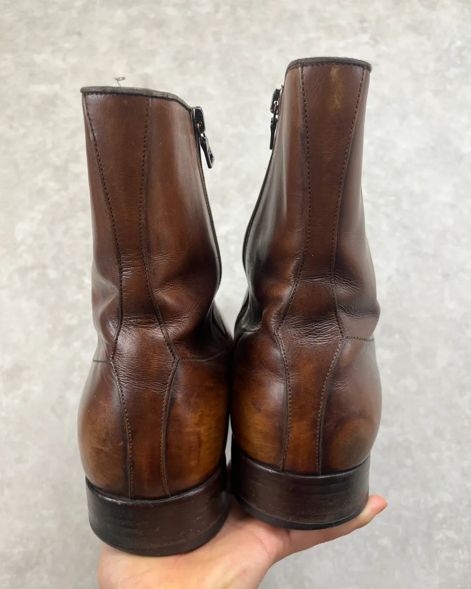 Prada Brown Eroded Leather Chelsea Boots avDswyK 6