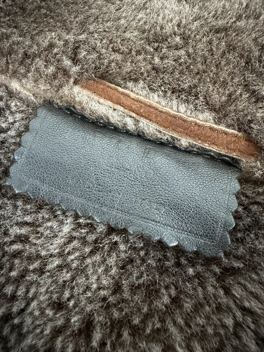 Prada Brown Italian Sheep Dyed Fur Shearling Leather Jacket YFyTRBy 10