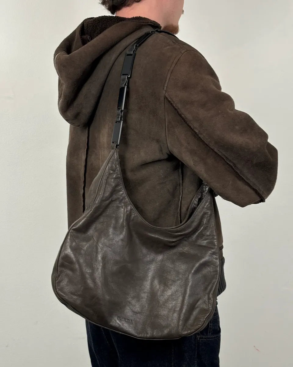 Prada Brown Leather Hobo Shoulder Bag SZULuHR 1