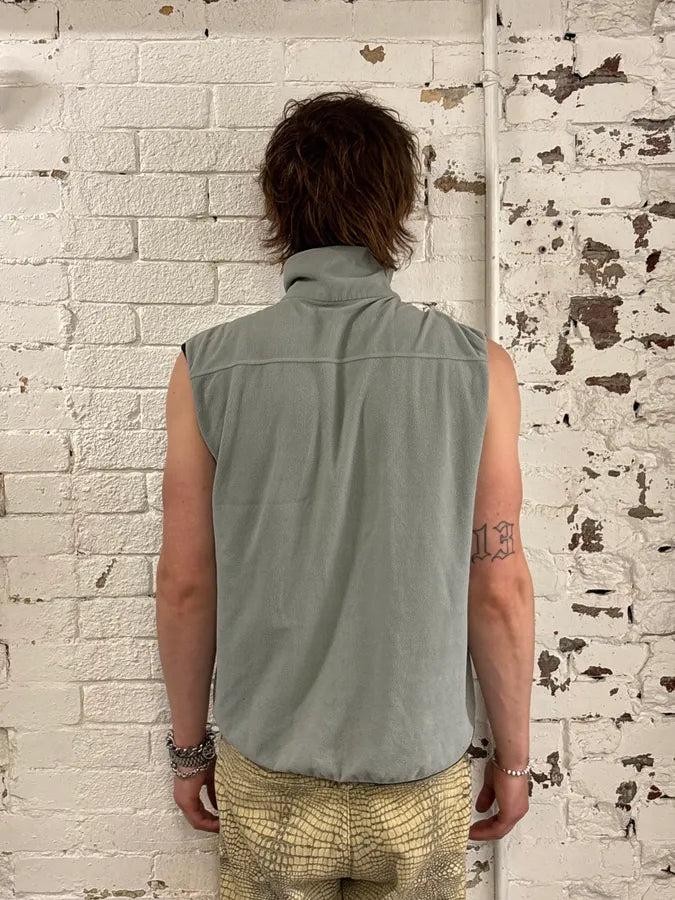 2000s Prada Grey Fleece Linea Rossa Vest paATkdB 2