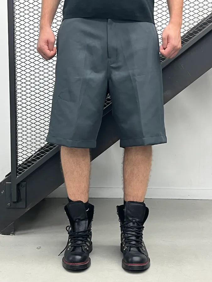 SS2018 Prada Grey Nylon Cargo Shorts SbPOOZd 2