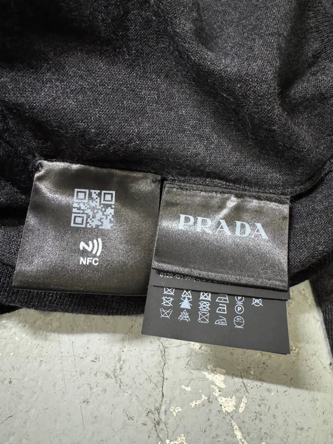 Prada Grey Wool Cardigan Buttoned Sweater (M) BrgvwSd 8