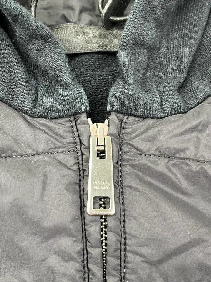 AW2017 Prada Linea Rossa Hooded Puffer Light Jacket WBLdKzt 6