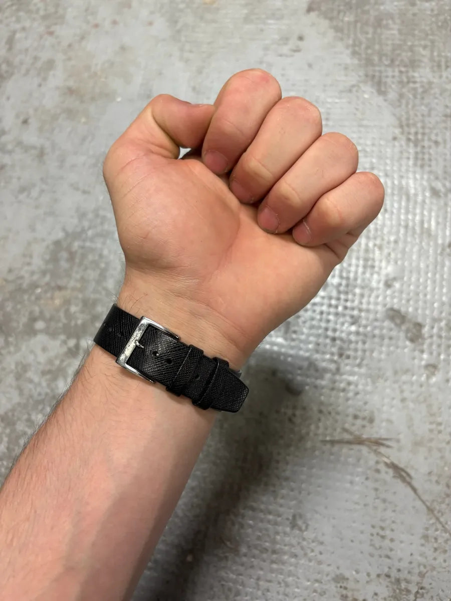 Prada LG LBA Black Chrono Avant-Garde Watch hxpcxoe 2