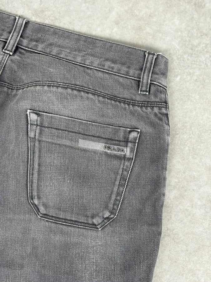 2000s Prada Light Grey Denim Slim Jeans TgNqFtP 7