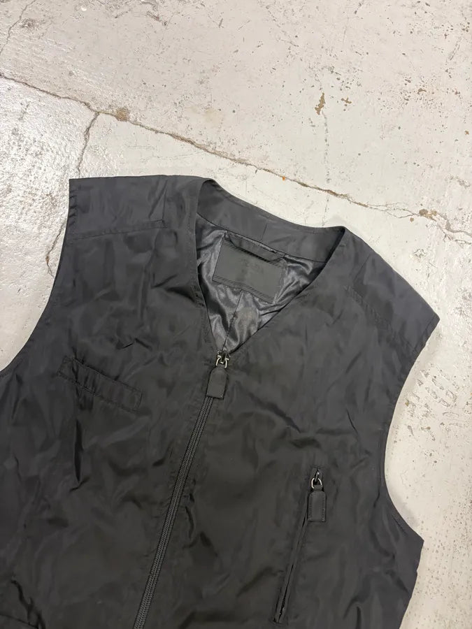2000s Prada Black Nylon Utility Vest nFNYZgK 3