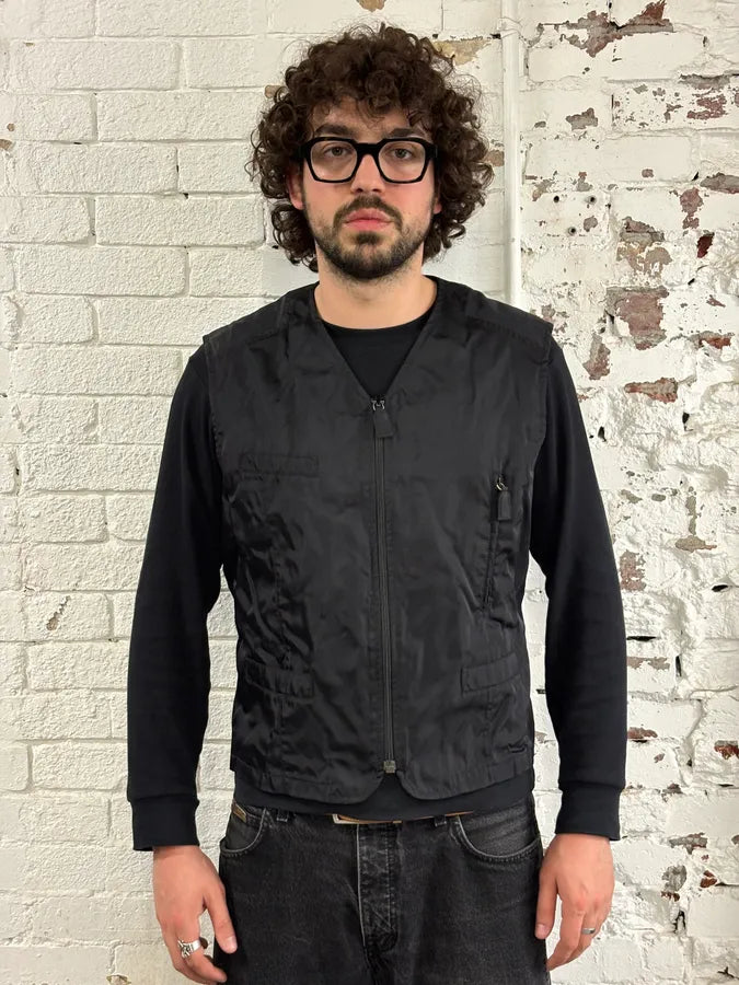 2000s Prada Black Nylon Utility Vest nFNYZgK 1