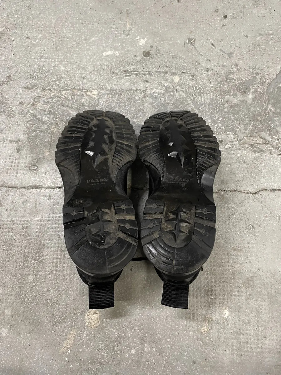 Prada Vibram Black Combat Laced Leather Low Boots (42.5eu/us9) 6