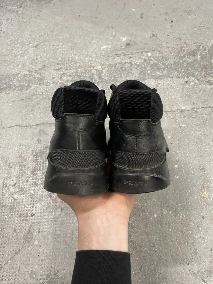 Prada Vibram Black Combat Laced Leather Low Boots (42.5eu/us9) 7